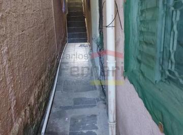 Casa · 228m² · 6 Quartos · Sobrado com 7 casas para renda no Jd. Peri