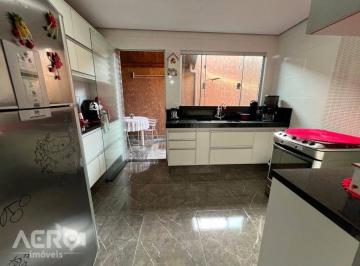 7f1923201c5484c39f0bda281bf4c58c7435d3d0 · Casa com 2 dormitórios, sendo 1 suíte, à venda, 125 m² em terreno de 207 m² por R$ 340.000 - Vila Ip