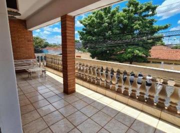 e919a2c066eac758dfef7ef8a32811022652e05b · CASA NO CENTRO