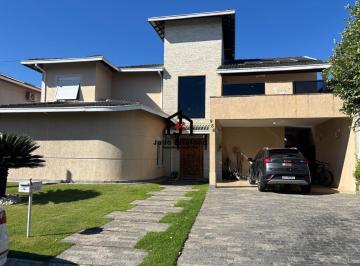 Casa · 415m² · 4 Quartos · Casa à venda - em Pindamonhangaba