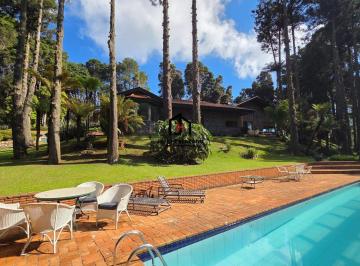 Casa · 66000m² · 6 Quartos · Casa à venda - em Campos do Jordão