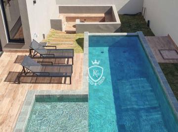 dca9aa4271c04b6ebe957b1e3617f5a455fdecbd · Casa à venda, 345 m² por R$ 2.850.000,00 - Condomínio Villas do Golfe - Itu/SP