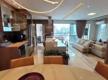 8 · Apartamento de 143m² com 3 suítes no Estreito