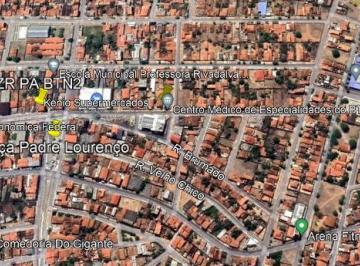 Casa de 4 quartos, Paulo Afonso · Casa com 5/4, dois pontos comercias no coração do BTN II