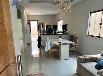 Casa · 150m² · 3 Quartos · 2 Vagas · Linda Casa de 3qts sendo 1 suíte! Pode ser financiada! GreenVille!