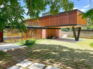 f3e72df2dc7274699a18120bfa501061edbf92a9 · Linda Casa 700m² AC - Condomínio Lago Azul de Frente para o Lago