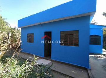 Casa · 107m² · 4 Quartos · 5 Vagas · Casa em Rua das Braúnas - Retiro - Esmeraldas/MG