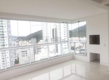 Apartamento · 115m² · 3 Quartos · 2 Vagas · Apartamento com 3 suítes à venda no Centro de Balneário Camboriú/SC