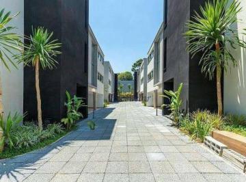f86e98a4a6b1d6eae3b722fbf953c814e272c381 · Casa à venda, 686 m² por R$ 8.500.000,00 - Jardim Cordeiro - São Paulo/SP