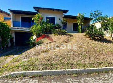 Casa · 200m² · 4 Quartos · 2 Vagas · Casa em   Avenida Beira Mar - Centro - Imbé/RS