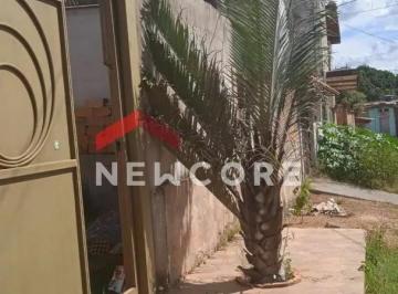Casa · 66m² · 3 Quartos · 3 Vagas · Casa em  Rua Santa Luzia - Santa Cecília - Esmeraldas/MG