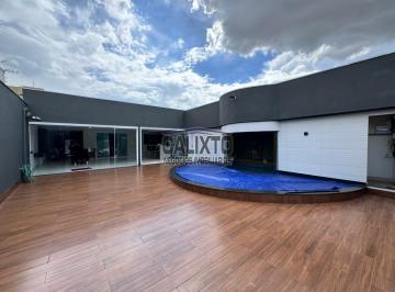 Casa · 125m² · 2 Vagas · CASA BAIRRO BRASIL