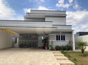 Casa · 257m² · 4 Quartos · 6 Vagas · Condomínio com 4 quartos à venda em Piracangaguá - SP
