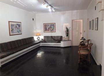 Área de Serviço · Sobrado com 4 quartos à venda em Gonzaga - SP