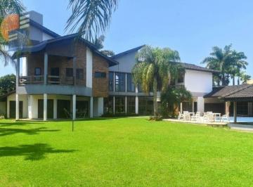 Casa · 778m² · 7 Quartos · 12 Vagas · Casa em Condomínio frente praça e esquina no Guarujá