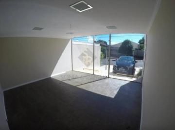 Casa · 240m² · 4 Quartos · 2 Vagas · Casa comercial para locação com 240,00m² de área útil e 03 quartos, sendo 01 suíte no bairro Jardim 