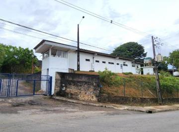 Foto 01 · Aluguel de Galpão Comercial em Salvador-BA, Bairro Pirajá: 6 Salas, 3 Banheiros, 15 Vagas e 600m²!