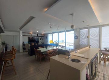 8b011f1bac119e2b9a6d40ff5ba92bdd9fe9d6c4 · Cobertura frente mar com sacada — Pitangueiras — Guarujá