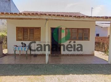 Foto 01 · Casa no bairro do Rocio (área comercial/residencial) disponível para venda - Cananéia / SP