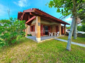 457636_iQ4W4MyP1xk8338245_457636659a981456e39.jpg · Casa em Torres Praia Estrela do Mar