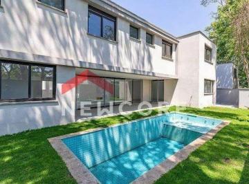 Casa · 712m² · 4 Quartos · 4 Vagas · Casa de condomínio em  Rua José Gambarini - Jardim Cordeiro - São Paulo/SP