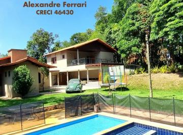 Casa de 9 quartos, Esmeraldas · Casa à venda no Condomínio Nossa Fazenda em Esmeraldas-MG