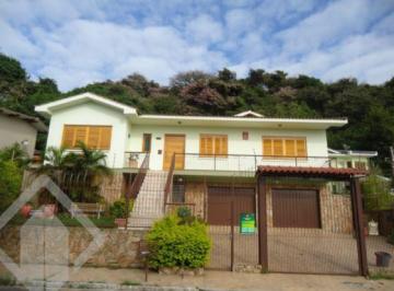 01 · Casa no bairro Centro
