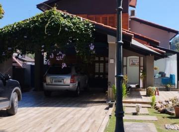 2beb99acb02cfc8c6216ed18ce6dd92a57e91132 · Casa em Aldeia da Serra, com 4 dormitórios à venda, 320 m² por R$ 2.300.000,00 - Morada dos Pássaro