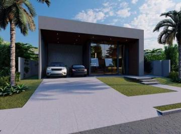 Casa · 209m² · 3 Quartos · 6 Vagas · LINDA CASA EM CONDOMÍNIO HORIZONTAL E COM 3 SUÍTES.