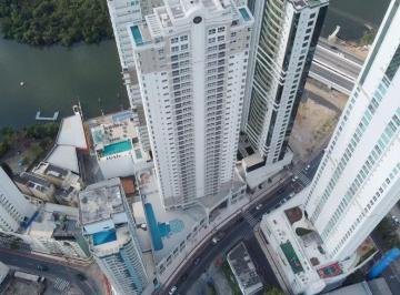 Apartamento · 145m² · 4 Quartos · 3 Vagas · 4 SUÍTES - 3 VAGAS - PADRÃO EMBRAED- 250M DO MAR - CENTRO/BARRA SUL - ÁREA DE LAZER COM ESTRUTURA DE