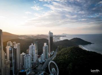 Apartamento · 195m² · 4 Quartos · 3 Vagas · EM CONSTRUÇÃO - FRENTE MAR - LINDA VISTA DO MORRO, RODA GIGANTE - 4 SUÍTES - 3 VAGAS - 195M² PRIVATI