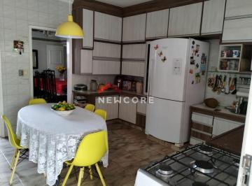 Casa · 218m² · 4 Quartos · 4 Vagas · Casa em  Rua Maestro Oscar Mendes - Novo Jardim Pagani - Bauru/SP