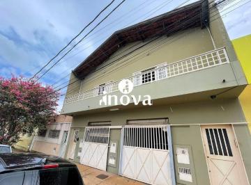 Casa · 136m² · 5 Quartos · 3 Vagas · Casa à venda comercial ou residencial, 5 quartos, 1 suíte, 3 vagas, São Benedito - Uberaba/MG