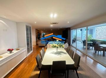 Casa · 740m² · 4 Quartos · 8 Vagas · Linda Residência com 800 m², 5 suítes no Lorian Boulevard em Osasco!!!
