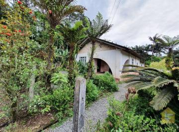 Casa · 1400m² · 5 Quartos · Casa com amplo terreno à venda em Pirabeiraba