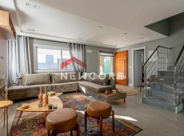 Casa · 445m² · 3 Quartos · 2 Vagas · Casa de condomínio em Avenida Coronel Marcos - Pedra Redonda - Porto Alegre/RS