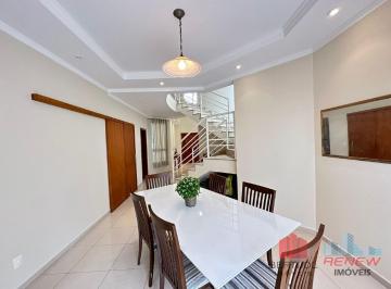 Casa · 239m² · 3 Quartos · 4 Vagas · Casa a Venda no Condominio Vivenda das Cerejeiras Valinhos/SP
