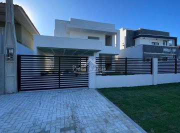 Casa , Pontal do Paraná · Sobrado Moderno em Pontal do Sul