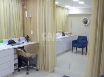 Comercial · 24m² · 1 Vaga · Sala comercial no HC Plaza