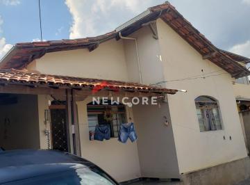 Casa · 200m² · 3 Quartos · 3 Vagas · Casa em Rua São Francisco de Assis - Veneza - Ribeirão das Neves/MG
