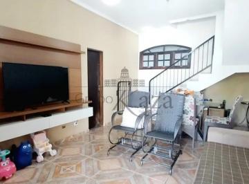 Casa · 220m² · 4 Quartos · 8 Vagas · Casa- Sobrado - Bosque dos Ipês - 4 Dormitórios - 220m².