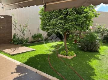 Casa · 280m² · 3 Quartos · 3 Vagas · Casa de 3 quartos no condomínio Vivendas da Serra em Sobradinho -DF