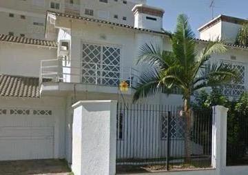 Casa · 420m² · 4 Quartos · 2 Vagas · Sobrado Alto Padrão