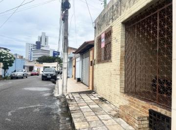 85c13ff68e9e6ee2517dcfe1bbfea2f63112587b · Residência à venda no bairro do Alecrim, com 3 dormitórios, 135 m² - Natal/RN - CA0498