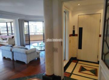 Apartamento · 227m² · 4 Quartos · 4 Vagas · AMPLO E BEM LOCALIZADO - APARTAMENTO PRÓXIMO AO METRÔ EM MOEMA - 227 m2