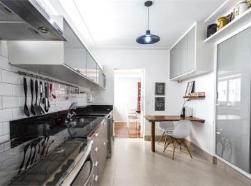 Apartamento de 3 quartos, São Paulo · APARTAMENTO À VENDA REFORMADO COM 3 QUARTOS - 1 VAGA - NO JARDIM PAULISTA.
