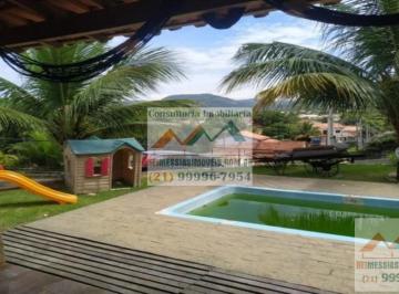 Casa · 120m² · 3 Quartos · 2 Vagas · 3 quartos sendo 2 suítes, sala, copa cozinha