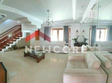 Casa · 399m² · 4 Quartos · 6 Vagas · Sobrado em  Avenida Isaac Aizemberg - Independência - São Bernardo do Campo/SP