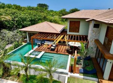 Foto 01 · Casa Extraordinária no Condomínio Praia Bella em Praia do Forte. 6 suítes, 500m2 de área construída,