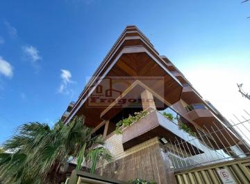 Apartamento · 206m² · 4 Quartos · 2 Vagas · Cobertura à venda, no bairro Vila Nova em Cabo Frio-RJ: 4 quartos, 2 suítes, 2 salas, 4 banheiros, 2
